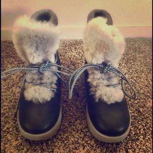 UGG Australia “VICKI” Waterproof Boots